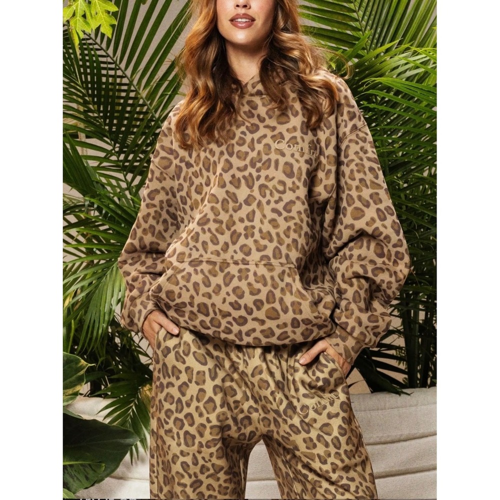 Comfrt Leopard Print Hoodie and Wide Leg Sweatpants Lounge Set Oversize Cozy Y2K